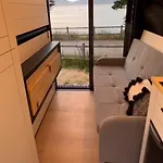 Camper